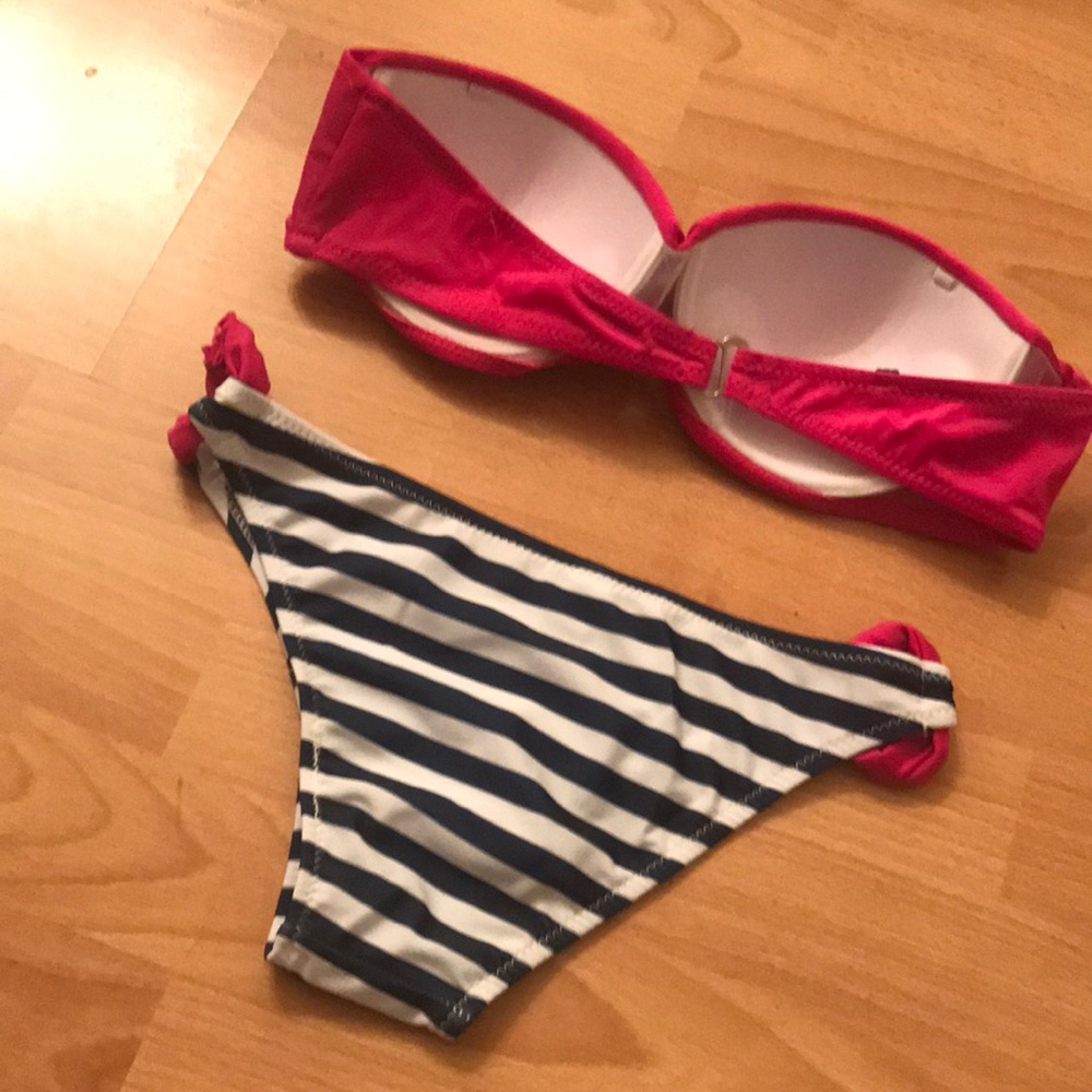 ❌SOLD❌ cute bikini - Picture 5 of 5